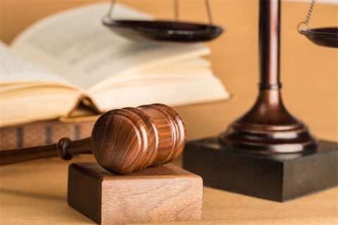 上海新华路附近有律师事务所吗