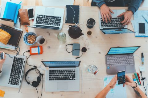上海律师咨询怎么收费,找个主任律师咨询帮信罪