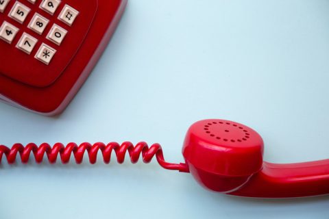 在上海老板拖欠工资打什么电话