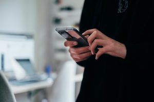上海社保缴费个人和公司各承担多少